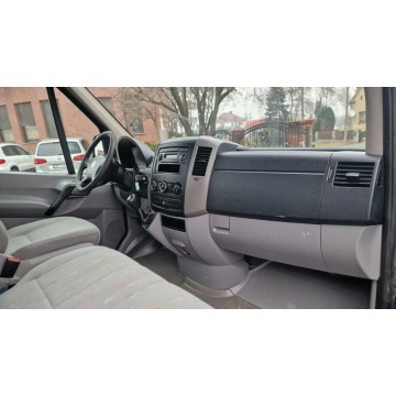 Volkswagen Crafter 2008,  2.5 diesel, automat - Na sprzedaż za 32 900 zł - Głogówek - zdjęcie 9
