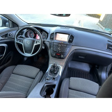 Opel Insignia  Kombi 2013,  2.0 diesel - Na sprzedaż za 19 300 zł - Wejherowo - zdjęcie 11