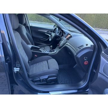 Opel Insignia  Kombi 2013,  2.0 diesel - Na sprzedaż za 19 300 zł - Wejherowo - zdjęcie 9