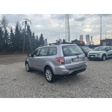 Subaru Forester  SUV 2012,  2.0 benzyna, automat - Na sprzedaż za 38 800 zł - Rawa Mazowiecka - zdjęcie 8