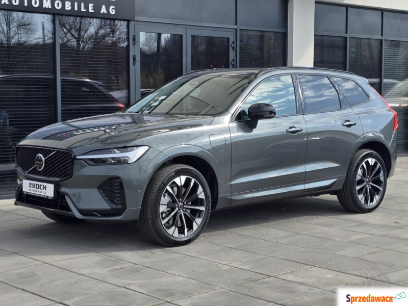 Volvo   SUV 2025,  2.0 hybryda, automat - Na sprzedaż za 269 900 zł - Tychy