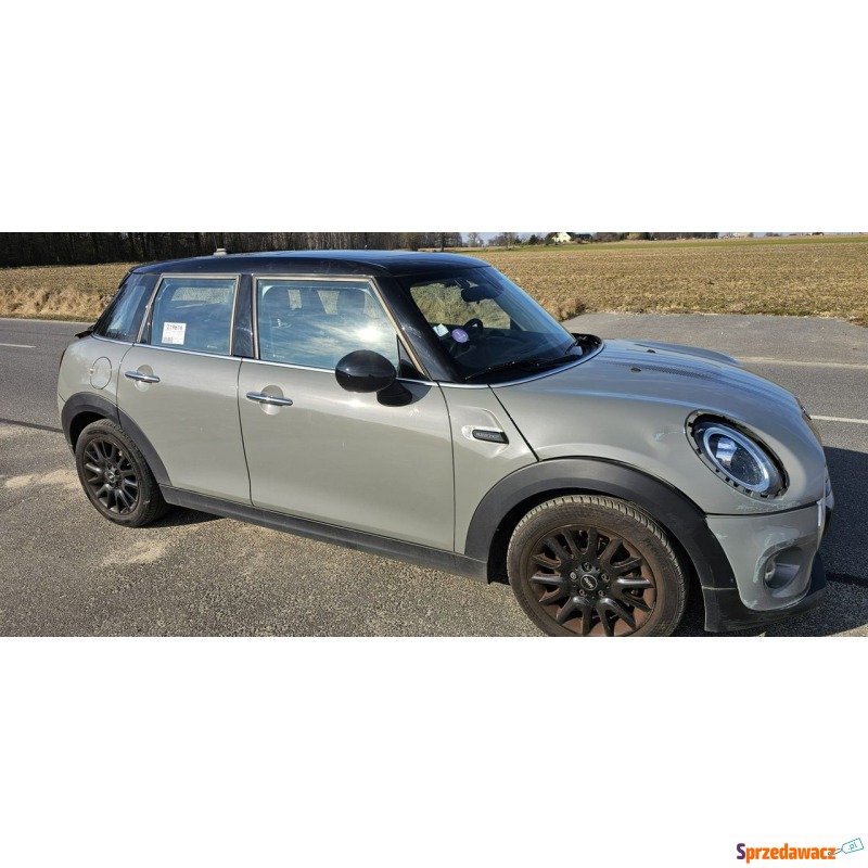 Mini Cooper  Hatchback 2018,  1.5 benzyna - Na sprzedaż za 27 999 zł - Pleszew