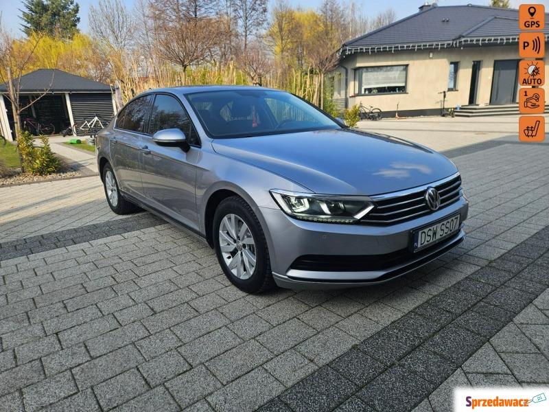 Volkswagen Passat  Sedan/Limuzyna 2018,  2.0 diesel, automat - Na sprzedaż za 54 900 zł - Strzegom