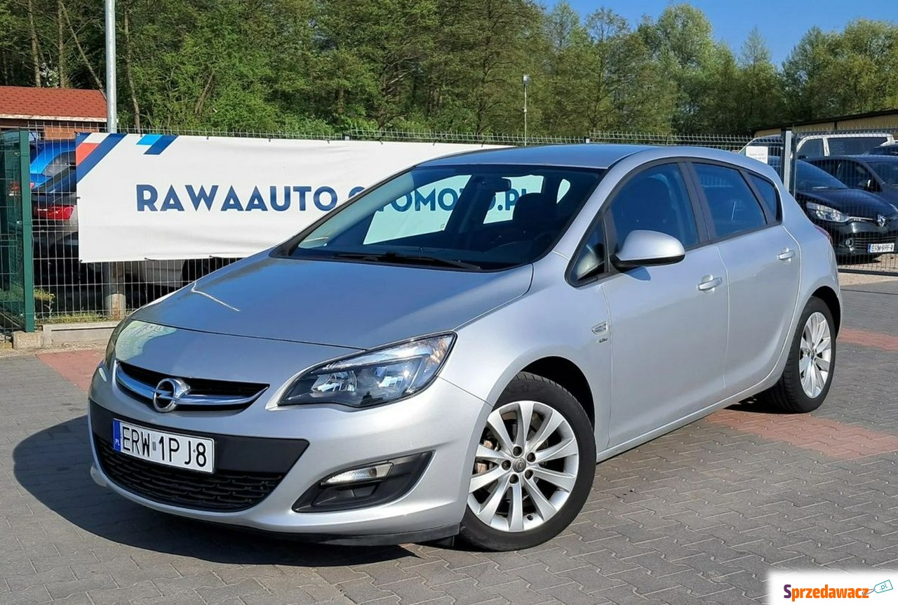 Opel Astra 2013
