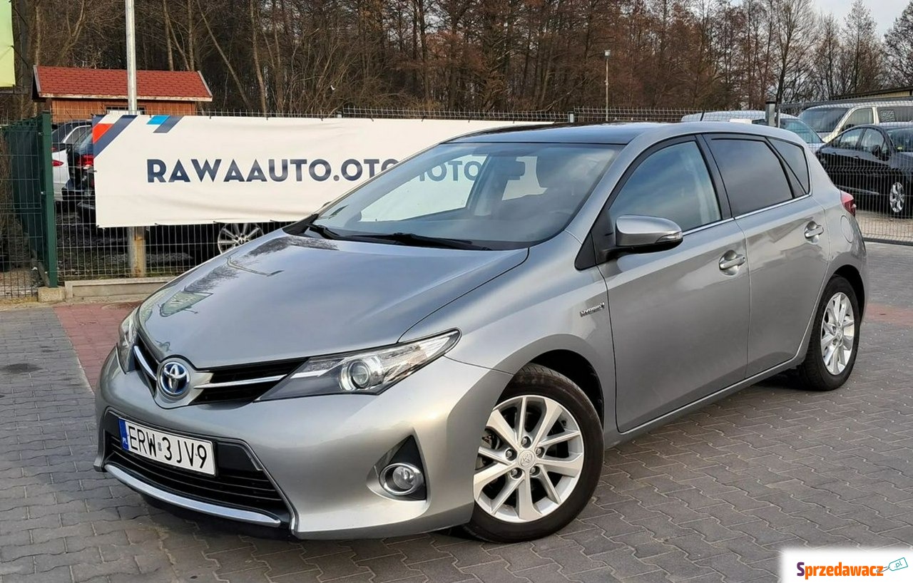 Toyota Auris 2014