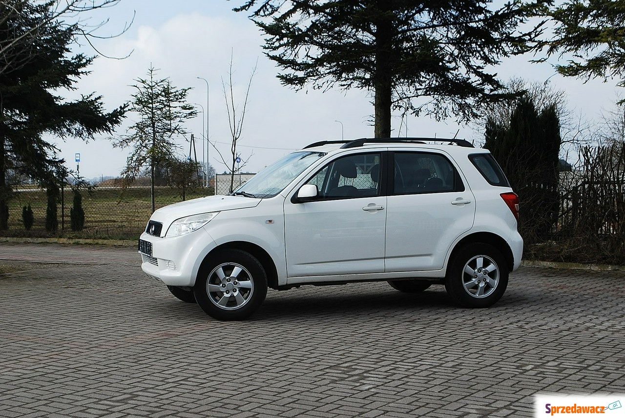 Daihatsu Terios II. 1,5 benzyna.