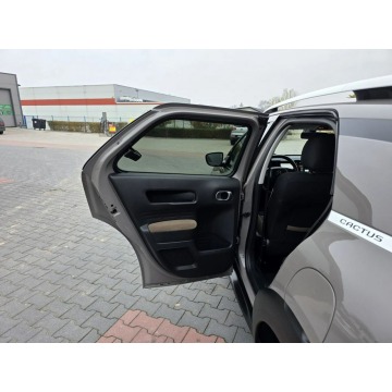 Citroen C4 Cactus  SUV 2015,  1.2 benzyna - Na sprzedaż za 28 900 zł - Rawa Mazowiecka - zdjęcie 10