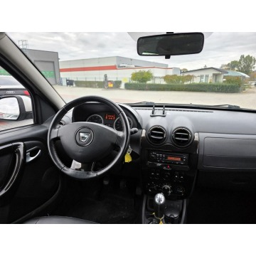 Dacia Duster  SUV 2012,  1.6 benzyna - Na sprzedaż za 21 900 zł - Rawa Mazowiecka - zdjęcie 8