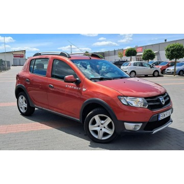 Dacia Sandero Stepway  SUV 2015,  0.9 benzyna - Na sprzedaż za 22 900 zł - Rawa Mazowiecka - zdjęcie 2
