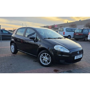 Fiat Grande Punto  Hatchback 2007,  1.4 benzyna - Na sprzedaż za 9 900,00 zł - Rawa Mazowiecka - zdjęcie 2