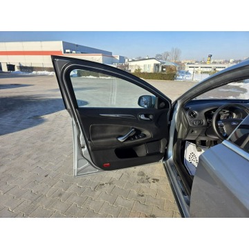 Ford Mondeo 2010,  2.0 benzyna - Na sprzedaż za 20 900 zł - Rawa Mazowiecka - zdjęcie 11