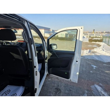 Mercedes - Benz Vito 2014,  2.1 diesel - Na sprzedaż za 51 900 zł - Rawa Mazowiecka - zdjęcie 10