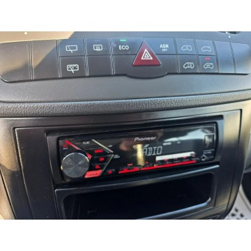 Mercedes - Benz Vito 2014,  2.1 diesel - Na sprzedaż za 51 900 zł - Rawa Mazowiecka - zdjęcie 8