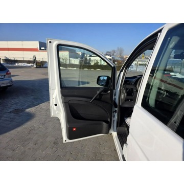 Mercedes - Benz Vito 2014,  2.1 diesel - Na sprzedaż za 51 900 zł - Rawa Mazowiecka - zdjęcie 12