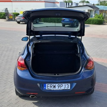 Opel Astra  Liftback 2011,  1.4 benzyna - Na sprzedaż za 20 900 zł - Rawa Mazowiecka - zdjęcie 9