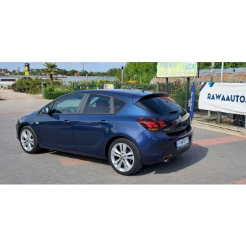 Opel Astra  Liftback 2011,  1.4 benzyna - Na sprzedaż za 20 900 zł - Rawa Mazowiecka - zdjęcie 3