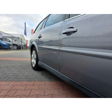 Opel Vectra 2005,  2.2 benzyna - Na sprzedaż za 8 900,00 zł - Rawa Mazowiecka - zdjęcie 3
