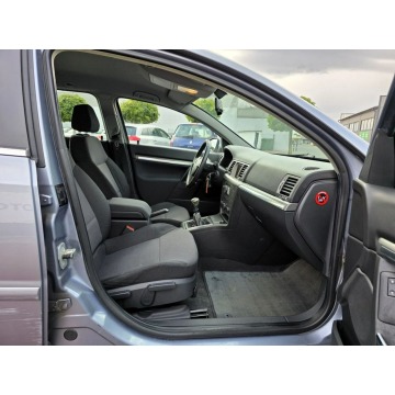 Opel Vectra 2005,  2.2 benzyna - Na sprzedaż za 8 900,00 zł - Rawa Mazowiecka - zdjęcie 8