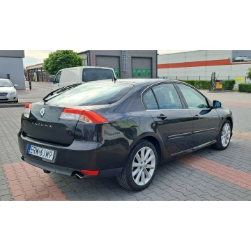 Renault Laguna  Liftback 2009,  2.0 benzyna, automat - Na sprzedaż za 23 900 zł - Rawa Mazowiecka - zdjęcie 4