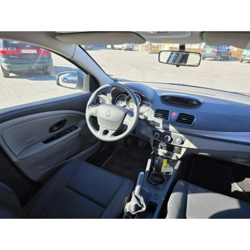 Renault Megane 2011,  1.6 benzyna - Na sprzedaż za 15 900 zł - Rawa Mazowiecka - zdjęcie 6