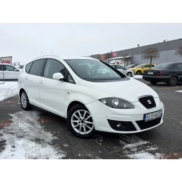 Seat Altea XL  Minivan/Van 2010,  1.6 diesel, automat - Na sprzedaż za 14 900 zł - Rawa Mazowiecka - zdjęcie 2