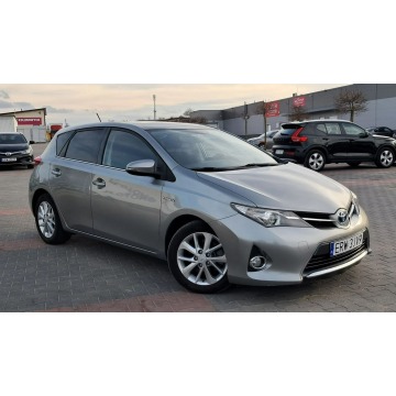 Toyota Auris  Liftback 2014,  1.8 hybryda, automat - Na sprzedaż za 39 900 zł - Rawa Mazowiecka - zdjęcie 2
