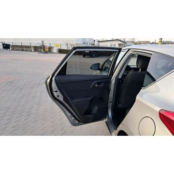 Toyota Auris  Liftback 2014,  1.8 hybryda, automat - Na sprzedaż za 39 900 zł - Rawa Mazowiecka - zdjęcie 10
