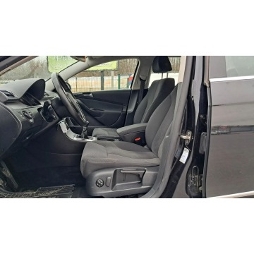 Volkswagen Passat 2009,  1.4 benzyna - Na sprzedaż za 14 900 zł - Rawa Mazowiecka - zdjęcie 11