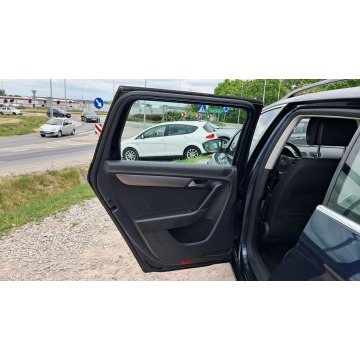 Volkswagen Passat 2012,  1.4 benzyna, automat - Na sprzedaż za 28 900 zł - Rawa Mazowiecka - zdjęcie 9