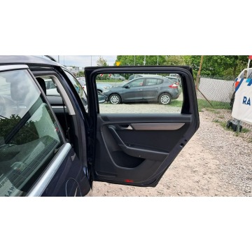 Volkswagen Passat 2012,  1.4 benzyna, automat - Na sprzedaż za 28 900 zł - Rawa Mazowiecka - zdjęcie 12
