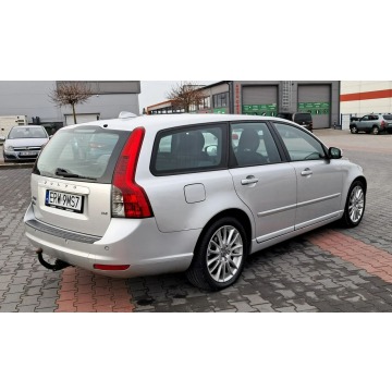 Volvo V50 2008,  2.4 benzyna, automat - Na sprzedaż za 22 900 zł - Rawa Mazowiecka - zdjęcie 4