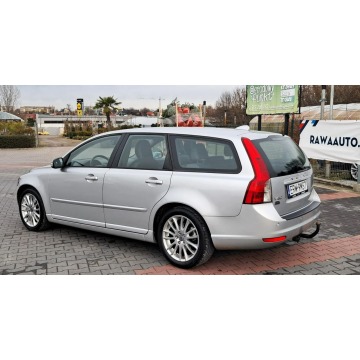 Volvo V50 2008,  2.4 benzyna, automat - Na sprzedaż za 22 900 zł - Rawa Mazowiecka - zdjęcie 3