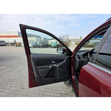 Volvo   SUV 2010,  3.2 benzyna, automat - Na sprzedaż za 45 900 zł - Rawa Mazowiecka - zdjęcie 12