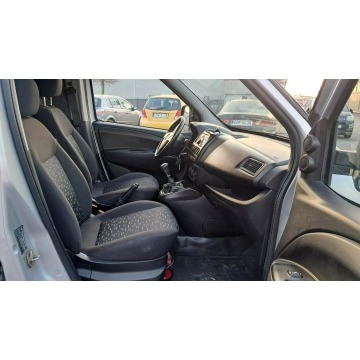 Opel Combo 2013,  1.3 diesel - Na sprzedaż za 18 900 zł - Rawa Mazowiecka - zdjęcie 10