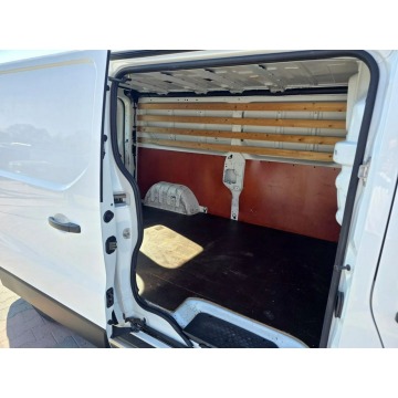 Renault Trafic 2017,  1.6 diesel - Na sprzedaż za 39 900 zł - Rawa Mazowiecka - zdjęcie 9