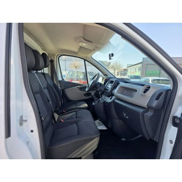 Renault Trafic 2017,  1.6 diesel - Na sprzedaż za 39 900 zł - Rawa Mazowiecka - zdjęcie 8