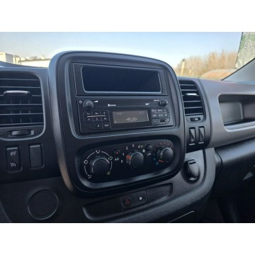Renault Trafic 2017,  1.6 diesel - Na sprzedaż za 39 900 zł - Rawa Mazowiecka - zdjęcie 6