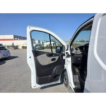 Renault Trafic 2017,  1.6 diesel - Na sprzedaż za 39 900 zł - Rawa Mazowiecka - zdjęcie 11