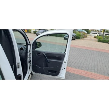 Renault Kangoo 2017,  1.5 diesel - Na sprzedaż za 31 000 zł - Rawa Mazowiecka - zdjęcie 9