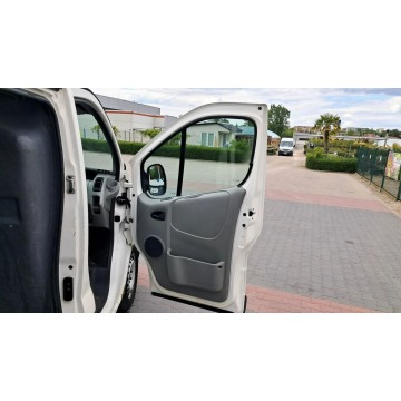 Renault Trafic 2003,  1.9 diesel - Na sprzedaż za 9 900,00 zł - Rawa Mazowiecka - zdjęcie 9