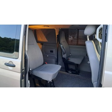 Volkswagen Transporter 2005,  2.5 diesel, automat - Na sprzedaż za 39 900 zł - Rawa Mazowiecka - zdjęcie 7