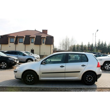 Volkswagen Golf  Hatchback 2006,  1.9 diesel - Na sprzedaż za 10 000,00 zł - Warszawa - zdjęcie 3