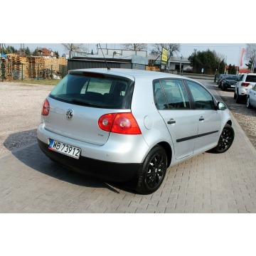 Volkswagen Golf  Hatchback 2006,  1.9 diesel - Na sprzedaż za 10 000,00 zł - Warszawa - zdjęcie 5