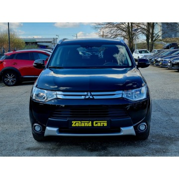 Mitsubishi Outlander  SUV 2015,  2.0 benzyna, automat - Na sprzedaż za 46 900 zł - Szczecin - zdjęcie 2