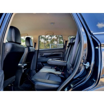 Mitsubishi Outlander  SUV 2015,  2.0 benzyna, automat - Na sprzedaż za 46 900 zł - Szczecin - zdjęcie 10