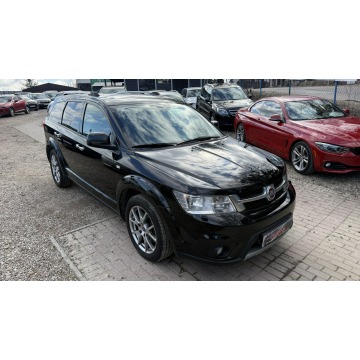 Fiat Freemont  SUV 2014,  2.0 diesel, automat - Na sprzedaż za 37 997 zł - Gdańsk - zdjęcie 2
