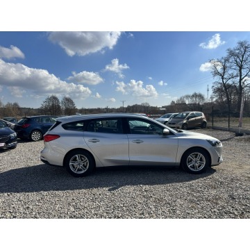 Ford Focus  Kombi 2020,  1.0 benzyna - Na sprzedaż za 44 900 zł - Rawa Mazowiecka - zdjęcie 12
