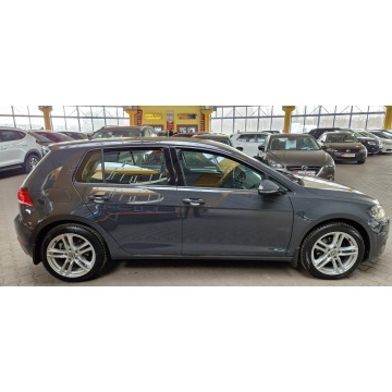 Volkswagen Golf  Hatchback 2019,  1.0 benzyna - Na sprzedaż za 45 900 zł - Mysłowice - zdjęcie 9