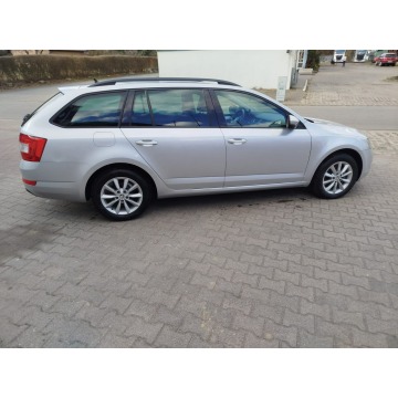 Skoda Octavia 2016,  1.6 diesel - Na sprzedaż za 30 800 zł - Jarocin - zdjęcie 7