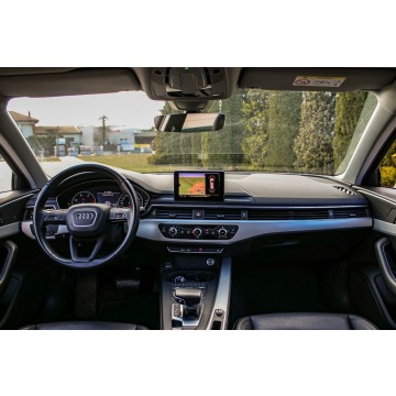 Audi A4 2018,  2.0 diesel, automat - Na sprzedaż za 59 900 zł - Ostrów Mazowiecka - zdjęcie 5